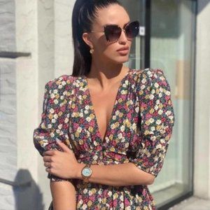 NWT Zara Floral Printed Blogger Favorite Mini Dress Size Medium